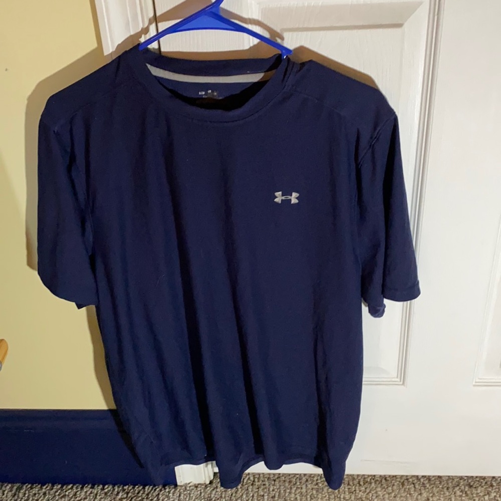 Men’s Under Armour Shirt